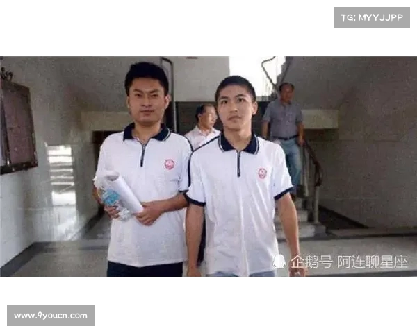 从“夺刀少年”到普通人:后他们的人生轨迹与选择 从“夺刀少年”到普通人:后他们的人生轨迹与选择